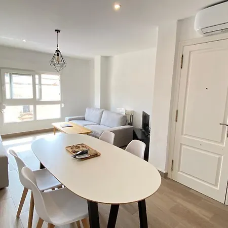 Constitucion El Conserje * Denia